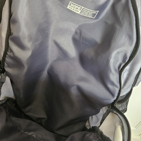 Adidas backpack - Picture 5 of 6